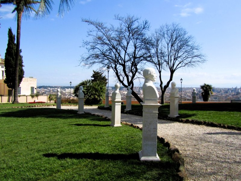 Passeggiata del Gianicolo, scorcio del giardino (c) Sovrintendenza Capitolina ai Beni Culturali