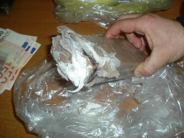 CARSOLI,50ENNE CONDANNATO A 4 ANNI PER SPACCIO DI STUPEFACENTI VIENE ARRESTATO DI NUOVO PERCHE&rsquo; TROVATO IN POSSESSO DI HASHISH E COCAINA