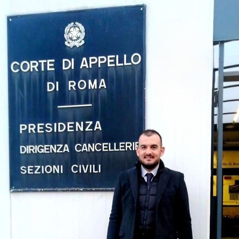 Avv. Domenico Salzetta