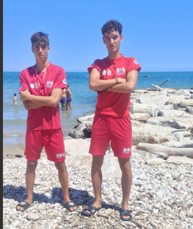 Manolo Argentieri e Thomas Trozzi bagnini Angeli del Mare rescue Italy