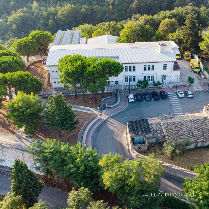 Scuola Rocca San Giovanni