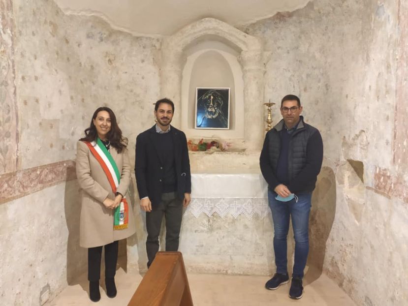 Il Sindaco Velia Nazzarro,, L&amp;#039;artista Emanuele Moretti e Don Roberto