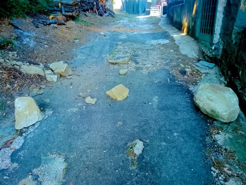 Caduta Massi a Tufo Alto