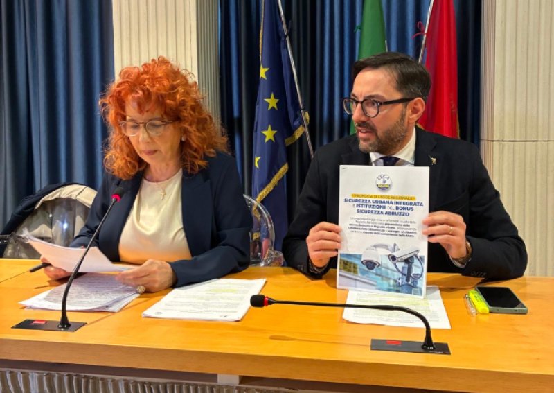 D&amp;#039;INCECCO E MANNETTI (LEGA)