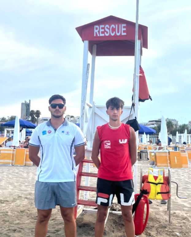 Daniele Corvasce responsabile e Mariano Daniele bagnino Angeli del Mare Rescue Italy FISA