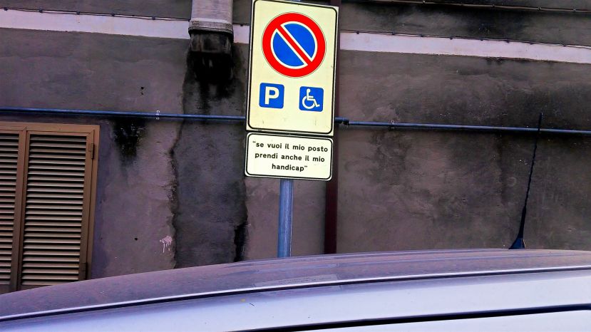 Cartello segnaletico