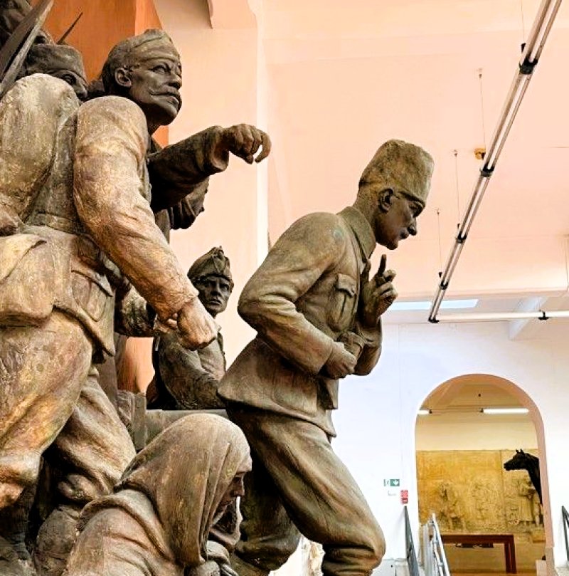 Monumento alla Repubblica Turca, gesso patinato a bronzo, 1928, modello originale