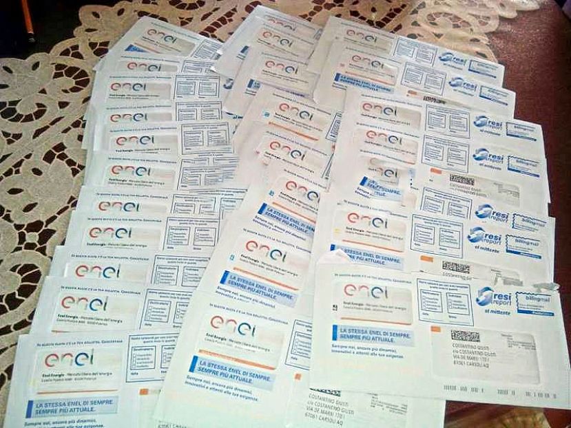 CARSOLI, DONNA RICEVE IN UNA SOLA VOLTA 26 BOLLETTE ENEL DA PAGARE SUBITO: SI E&amp;#039; TRATTATO DI UN ERRORE?