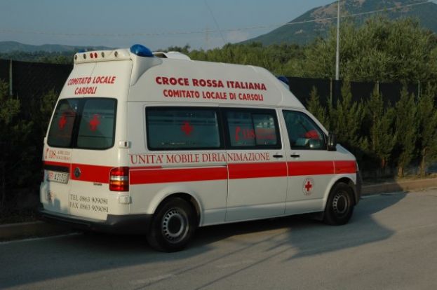 INCIDENTE SULL&amp;#039;A24,TRE FERITI SOCCORSI DAL 118 DI CARSOLI