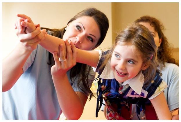 DANNI NEUROLOGICI AI BIMBI ITALIANI,ALLARME A SCUOLA:ECCO CHE COSA LI ROVINA