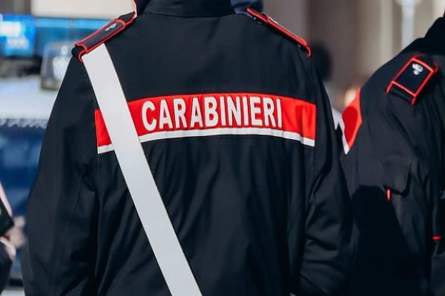 FIRENZE - ORRORE IN FAMIGLIA, DODICENNE ABUSATA DAL PADRE CON LA COMPLICITA&amp;#039; DELLA MADRE