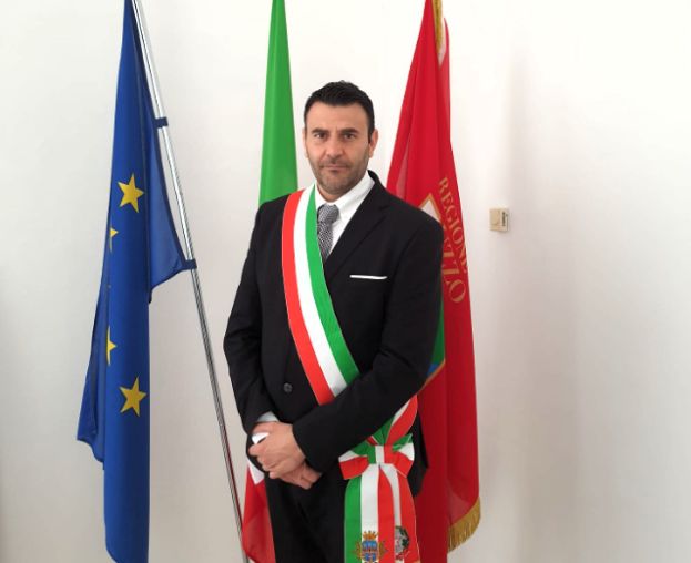sindaco Fabio Caravaggio
