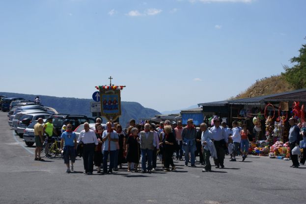 CARSOLI,PELLEGRINAGGIO AL SANTUARIO DELLA SANTISSIMA TRINITA&amp;#039;