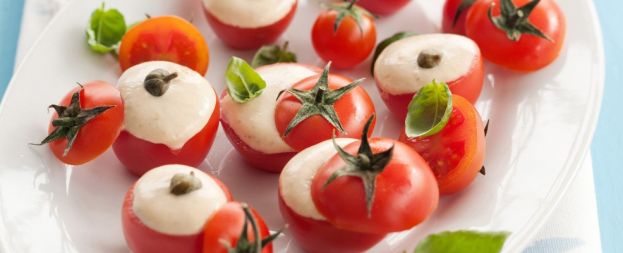 POMODORINI IN SALSA TONNATA,ANTIPASTO SIMPATICO E GUSTOSO
