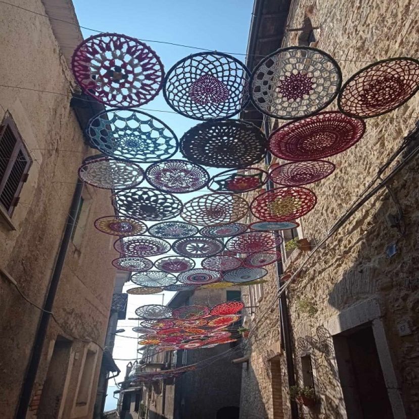 CARSOLI - LA FRAZIONE DI VILLAROMANA SI FA IL RESTYLING