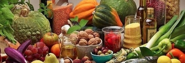 DAI CARBOIDRATI A CENA AGLI ALLENAMENTI:ECCO I 10 FALSI MITI SULLA DIETA