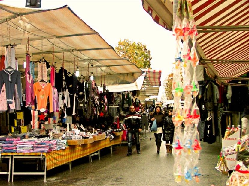 ROSSANO MILANI DI &amp;quot;FUTURO CERTO&amp;quot; SULLO SPOSTAMENTO DEL MERCATO A CARSOLI: &amp;quot;MENO MALE CHE C&amp;#039;ERA LA PROTEZIONE CIVILE A DIRIGERE IL TRAFFICO&amp;quot;