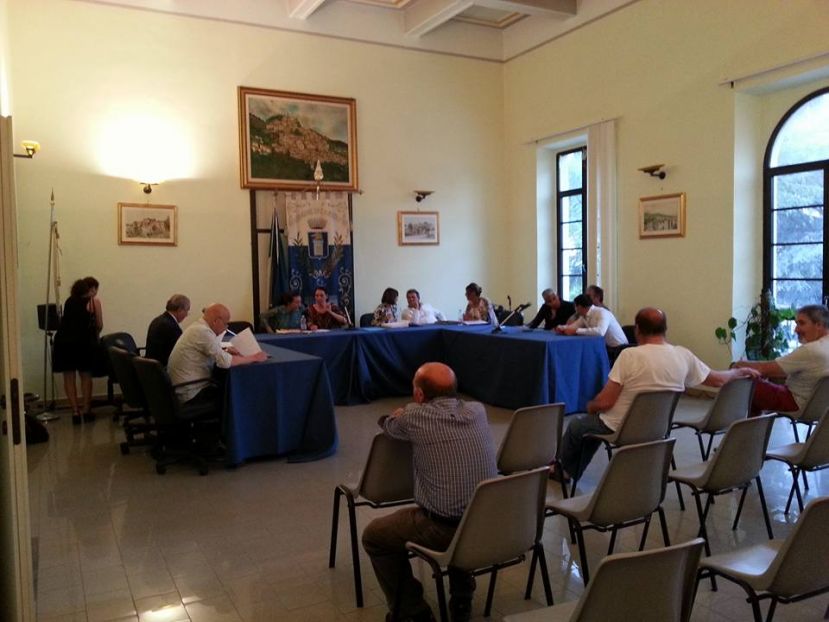 SECONDO CONSIGLIO COMUNALE A CARSOLI:&amp;quot;LA LUCE IN FONDO AL TUNNEL?ANCORA DEBITO