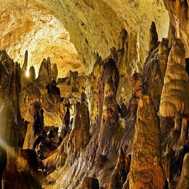 GROTTE DEL CAVALLONE