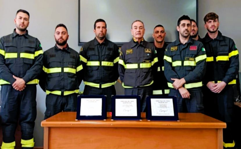 I sedici nuovi vigili del fuoco volontari di Carsoli