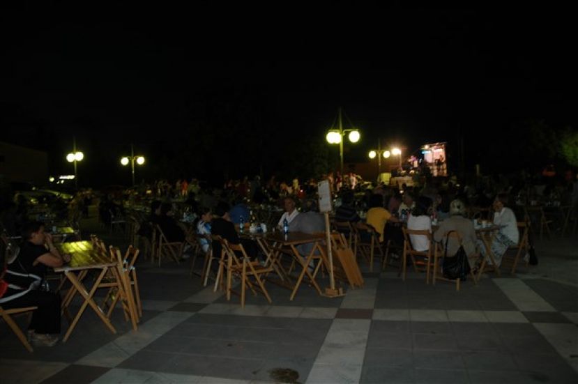 MUSICA,BALLI E TANTA ALLEGRIA ALLA SAGRA DELLE FETTUCCINE AI FUNGHI PORCINI A CIVITA DI ORICOLA