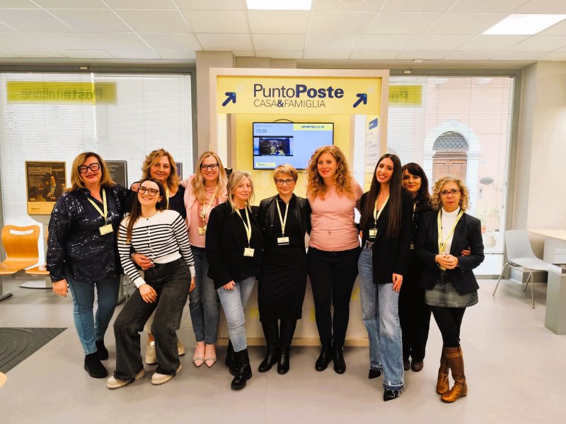 Le dipendenti dell&amp;#039;ufficio postale di Guardiagrele