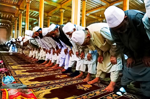 SISMA, IL DELIRIO ISLAMICO: &amp;quot;TERREMOTO VOLUTO DA ALLAH, SOLO COSI&amp;#039; POTETE SALVARVI&amp;quot;