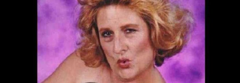 &amp;quot;SCRIVI IL TUO NOME SU GOOGLE E AGGIUNGI LE PAROLE &amp;#039;GLAMOUR SHOTS&amp;#039; E SCOPRI COSA SUCCEDE&amp;quot;