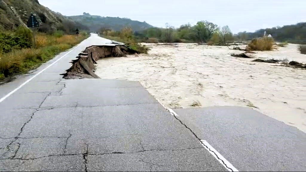 maltempo abruzzo fondovalle treste 156115