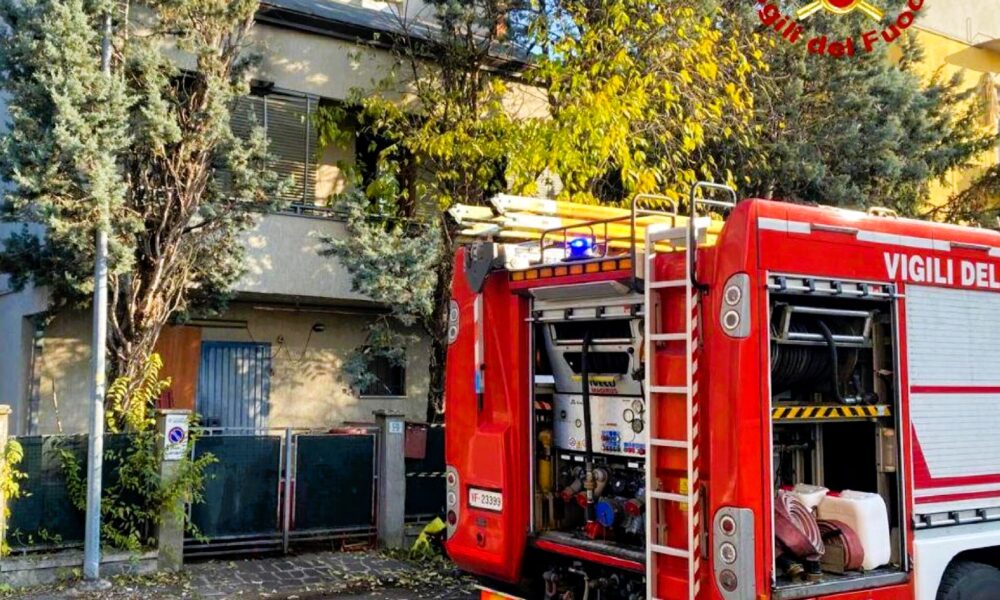 1733055043515 Incendio appartamento Modena