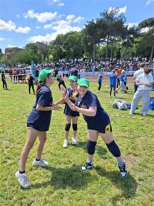 SPORT, SOGNI E VOLLEY: L’ENERGIA DEL CARSOLI VOLLEY CONQUISTA IL XV MEMORIAL FRANCO FAVRETTO