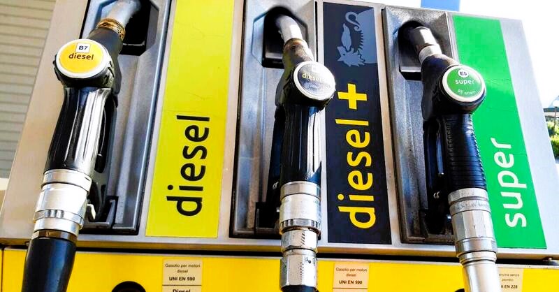 pompa carburante benzina e diesel 720