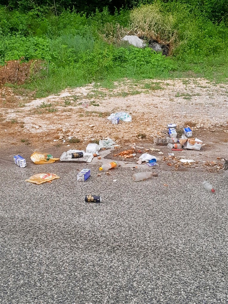 Rifiuti in località Golfarolo Carsoli