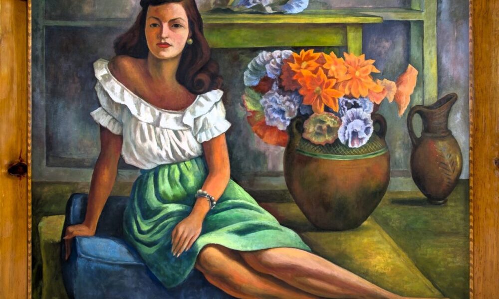 3. Rivera Mujer sentada con flores 2953 x 2400 1476 x 1200