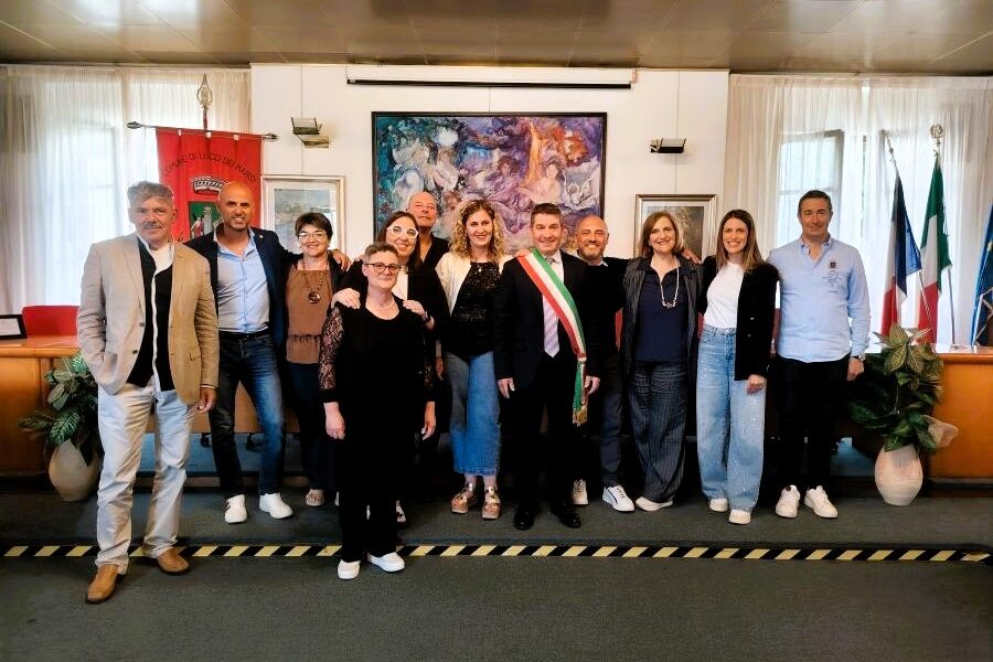 LUCO DEI MARSI, AL VIA LA NUOVA ERA AMMINISTRATIVA: GIOVANNONE GIURA DA SINDACO E PRESENTA LA SQUADRA DI GOVERNO 160 LUCO DEI MARSI, AL VIA LA NUOVA ERA AMMINISTRATIVA: GIOVANNONE GIURA DA SINDACO E PRESENTA LA SQUADRA DI GOVERNO