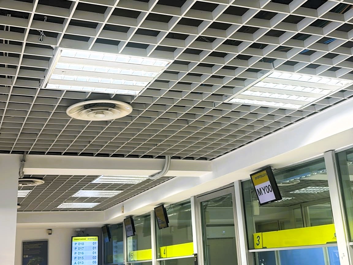 FOTO Nuova illuminazione nellufficio postale di Fiano Romano 3