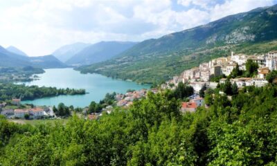 Lago di Barrea 1 2717 x 1248 2037 x 936