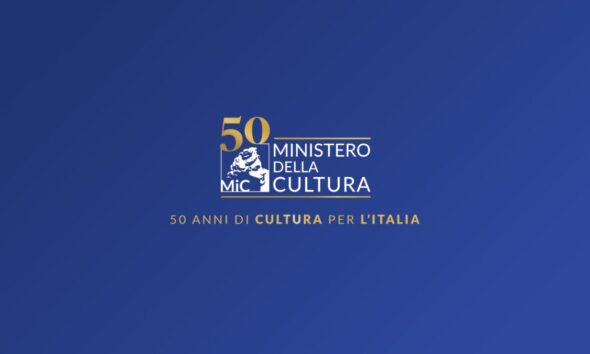 MiC50 Card Logo