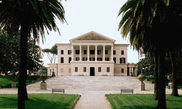 VILLA TORLONIA Casino Nobile 1500 x 1003