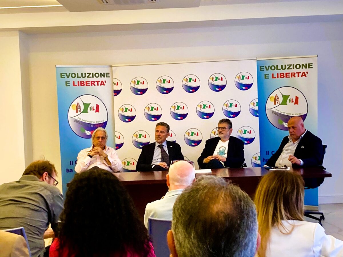 Relatori