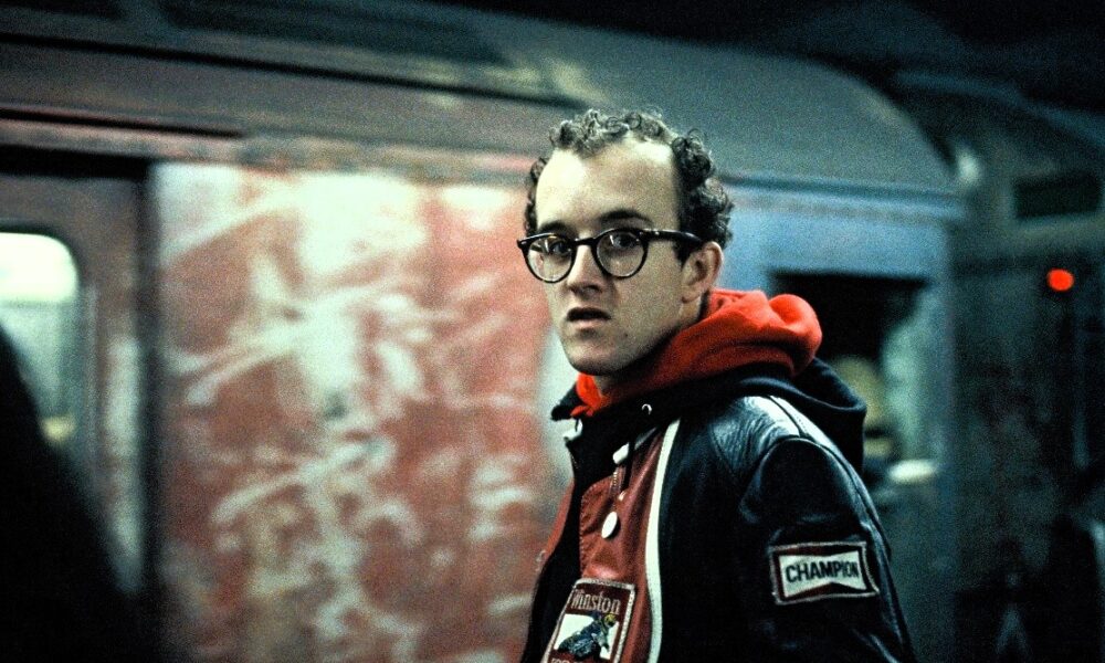 Makoto Murata, 1983. Photo by © Makoto Murata, Keith Haring artwork © Keith Haring Foundation