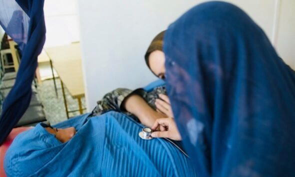 Il parto in Afghanistan: tra dolore, tradizione e restrizioni per le donne
