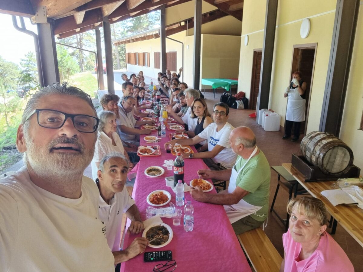Tavolata di pranzo