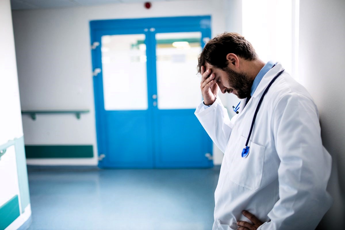 Medico stanco