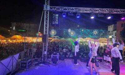 Pubblico alla festa della birra a Carsoli