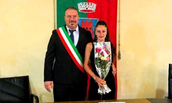 Elvino Marzolini, Simona Manea