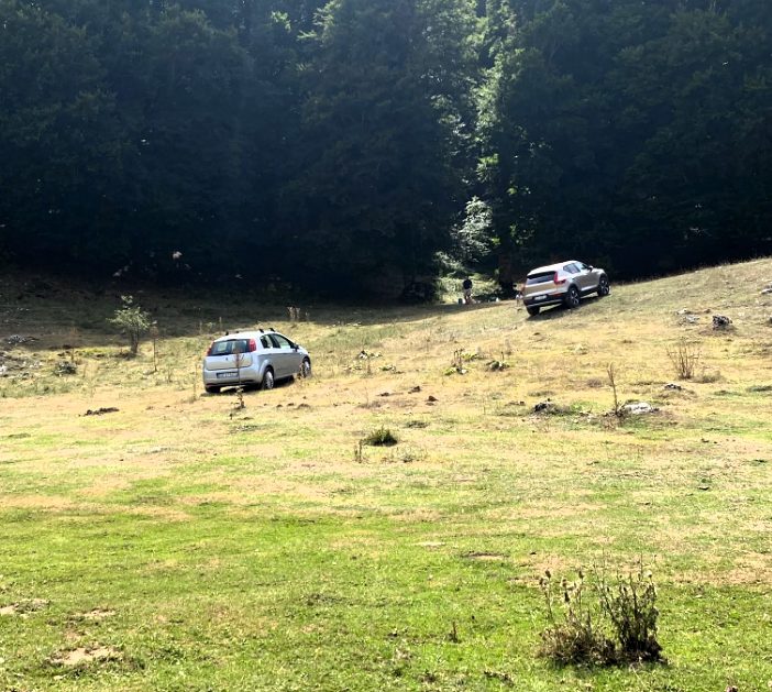 Sosta selvaggia e degrado a Marsia, esplode la rabbia dei residenti: "Siamo il Comune di Tagliacozzo solo quando vi fa comodo?" 46 Sosta selvaggia a Marsia