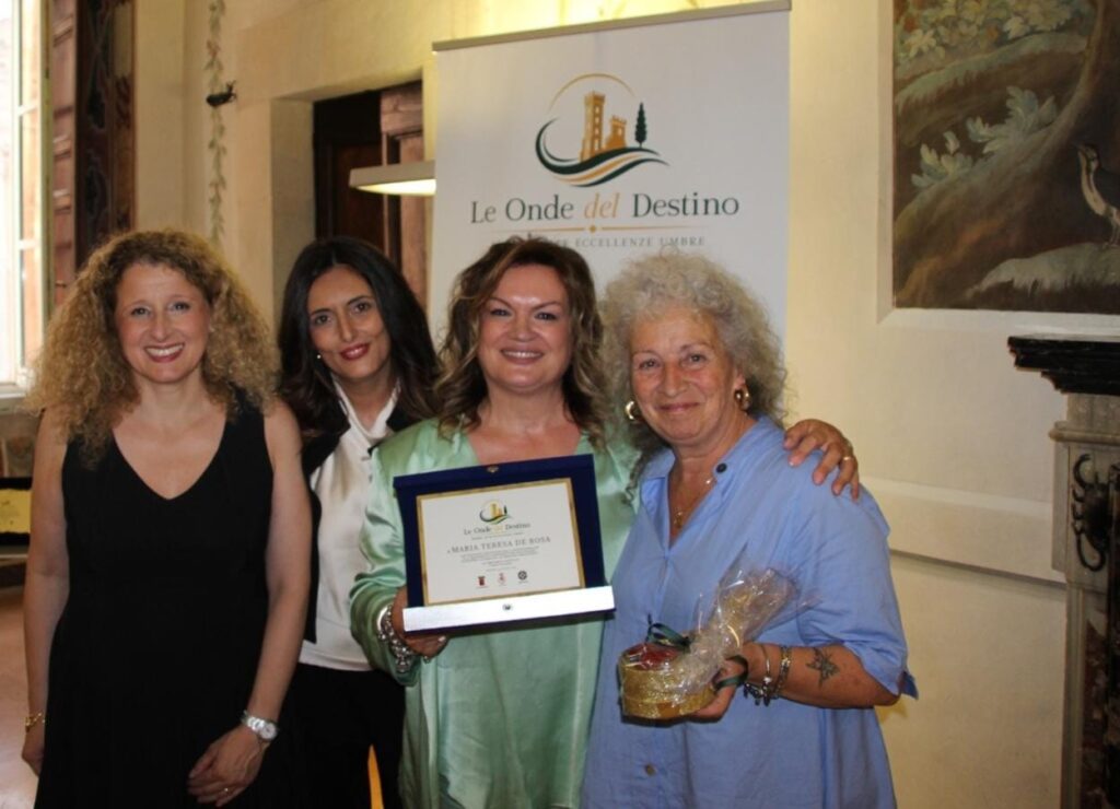 “Le Onde del Destino” ha dato voce alle eccellenze umbre 54 In foto la direttrice artistica del premio