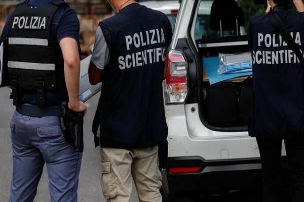 POLIZIA-SCIENTIFICA