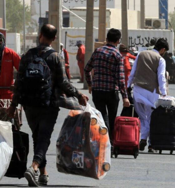 Iran: continua il rimpatrio degli afghani privi di documenti